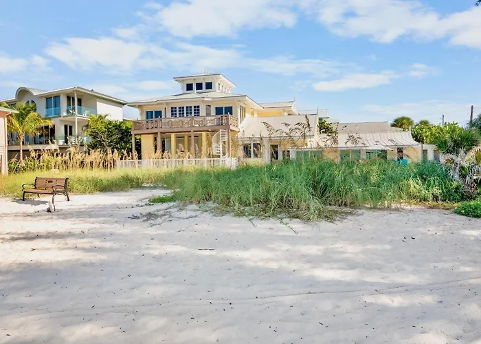 The Big Yellow House Anna Maria